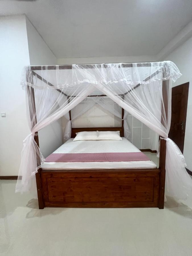ווליגאמה Plantation Inn מראה חיצוני תמונה