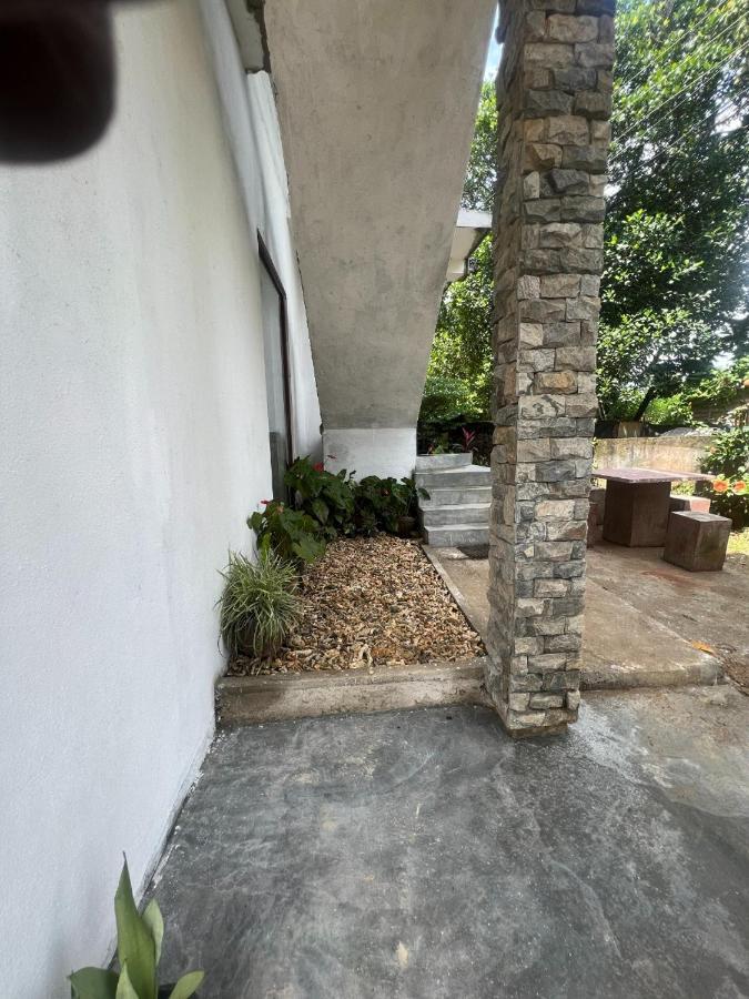 ווליגאמה Plantation Inn מראה חיצוני תמונה