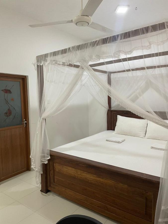 ווליגאמה Plantation Inn מראה חיצוני תמונה